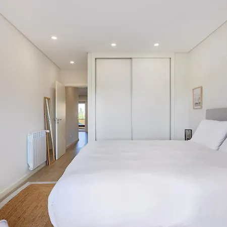 The Pine Flat With Pool @ Furadouro Daire Ovar