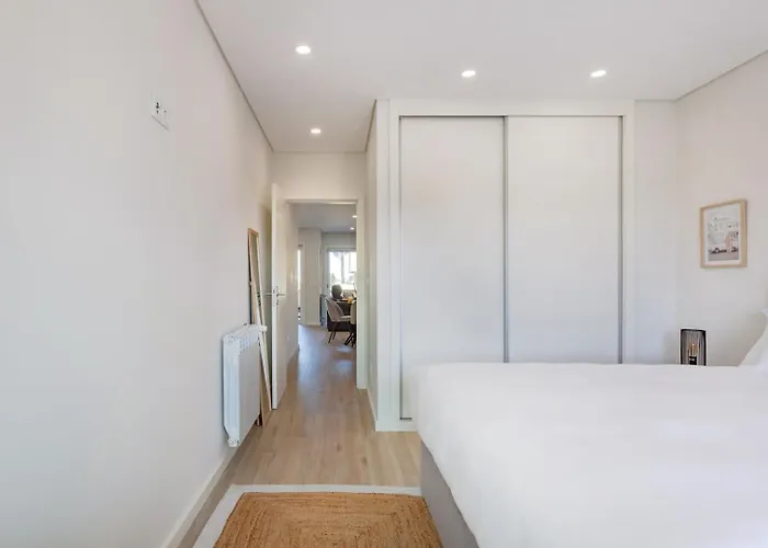 The Pine Flat With Pool @ Furadouro أوفار