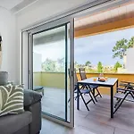 Apartmán The Pine Flat With Pool @ Furadouro