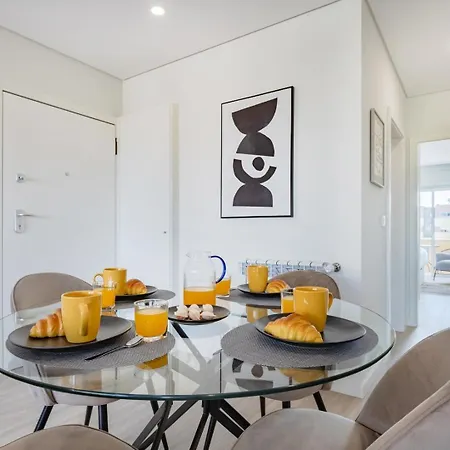 The Pine Flat With Pool @ Furadouro Lejlighed