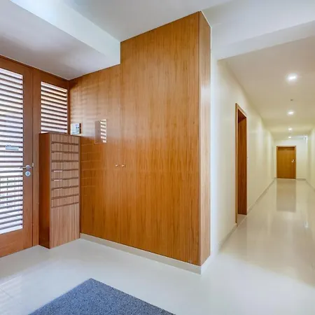 The Pine Flat With Pool @ Furadouro Apartment Ovar