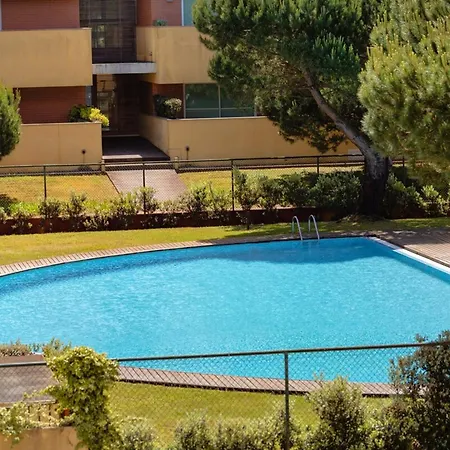 The Pine Flat With Pool @ Furadouro Ovar